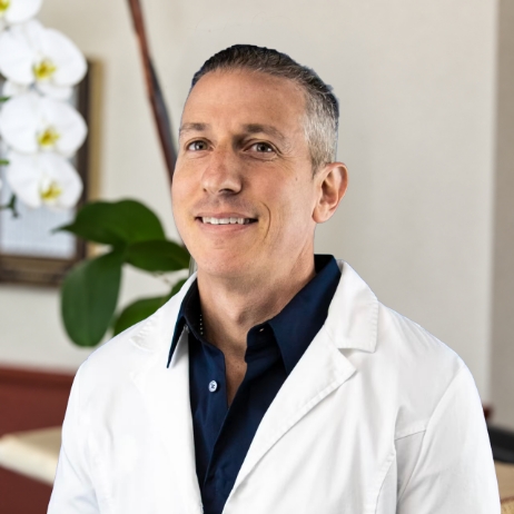 Vero Beach dentist Doctor Jayson Hartman